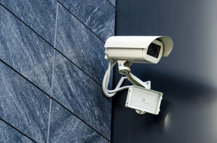Camera Bewaking_anselmus_shutterstock_385187656