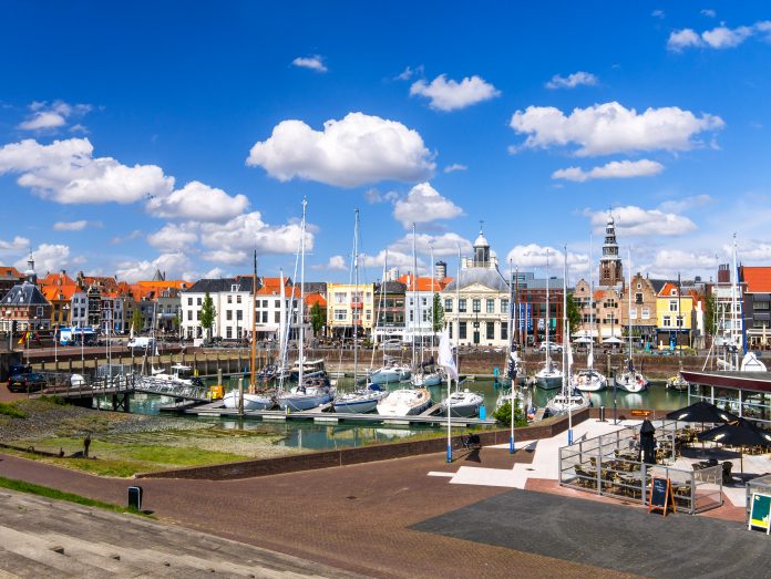 Vlissingen_wwwPUNThollandfotoPUNTnet_shutterstock_384252289