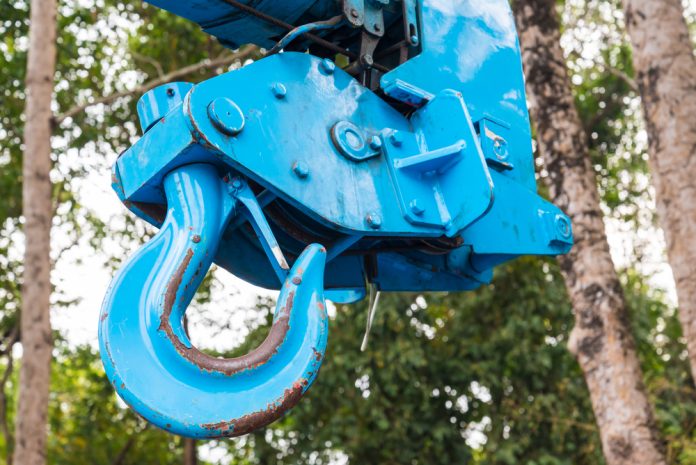 Kraanwagen blauw_ Watcharapol Amprasert_shutterstock_400918774