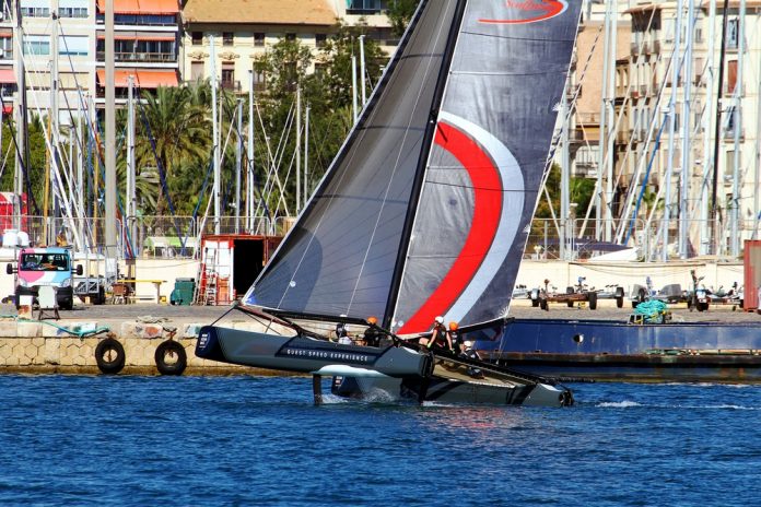 Sun Hung Kai-Volvo Ocean Race_Photomarine SLASH shutterstock_739389256