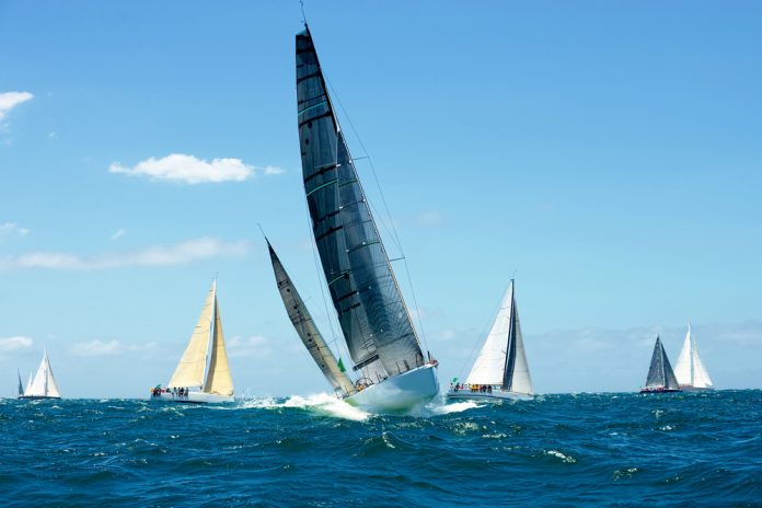 Zeilrace_Alvov_shutterstock_362427041