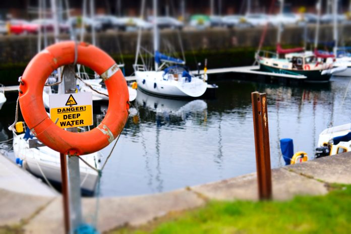 Haven Gevaar_richardjohnson_shutterstock_1085556248