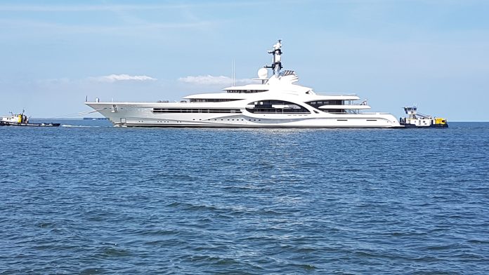 transport superjacht ijsselmeer