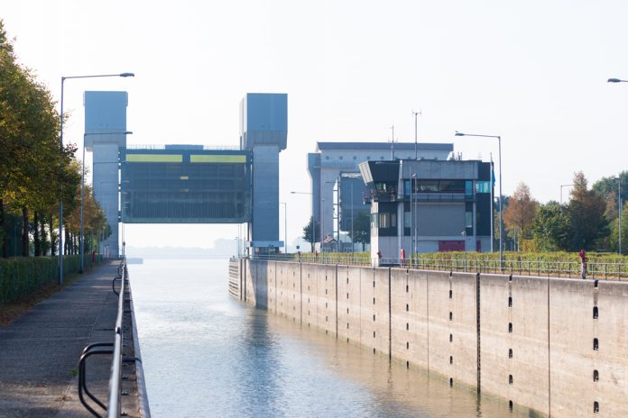 Sluis_hans engbers_shutterstock_668587786