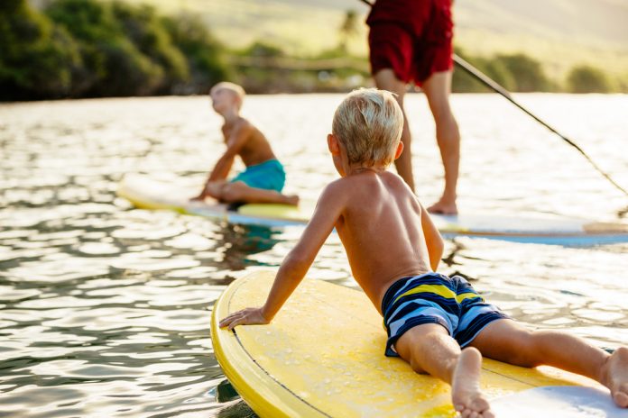 Surfbord_ EpicStockMedia_shutterstock_313527674