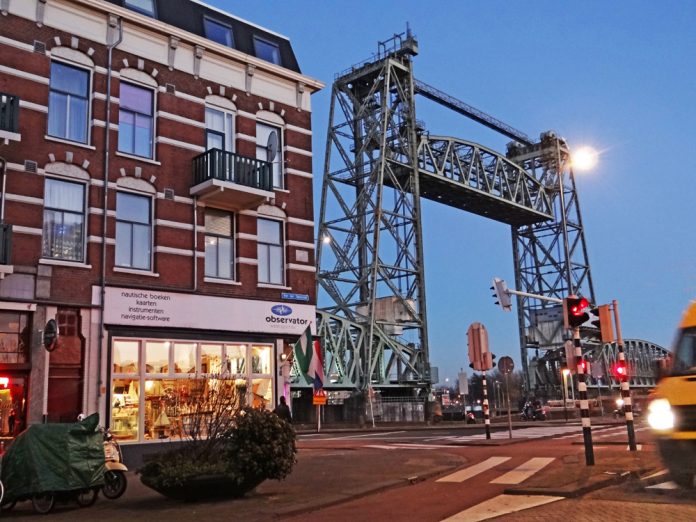 Observator Rotterdam 2