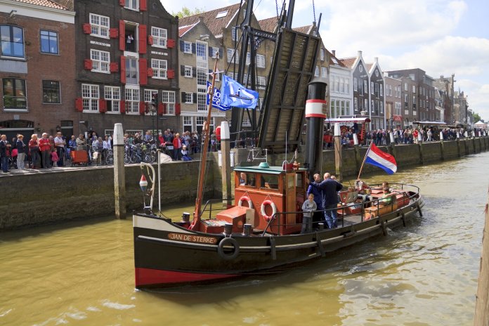 Jan de Sterke_ALLEEN REDACTIONEEL_ TTStock_shutterstock_104475362