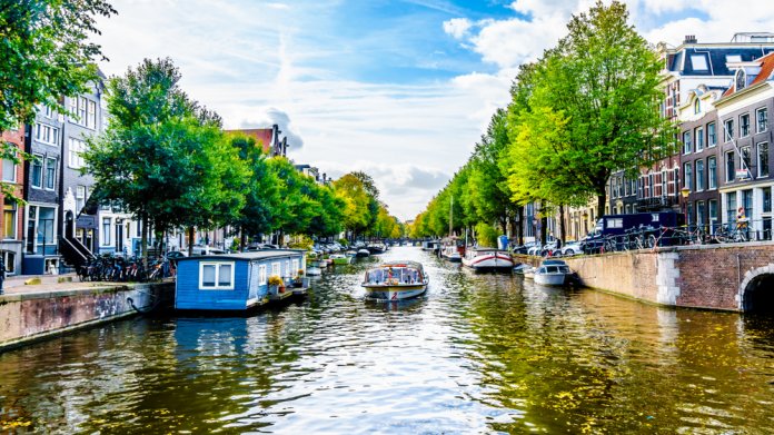 Herengracht_Harry Beugelink_ALLEEN REDACTIONEEL_shutterstock_1271199400