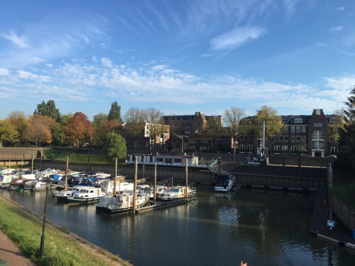 Noorderhaven_David Vilensky_shutterstock_1204613029