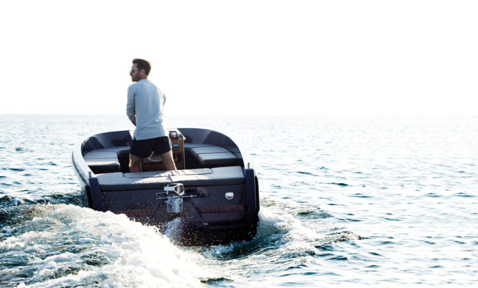 RANDBoats 18 Torqeedo Cruise