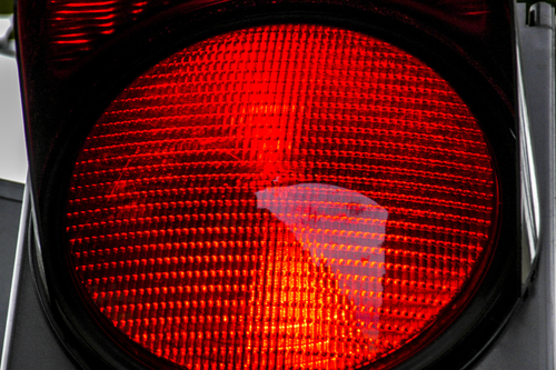 Spotlicht rood_ visualpower_shutterstock_587238002