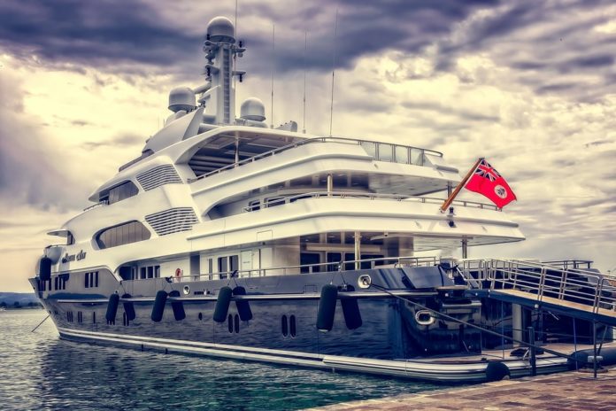 24 Webadvertising yacht-3480913_960_720