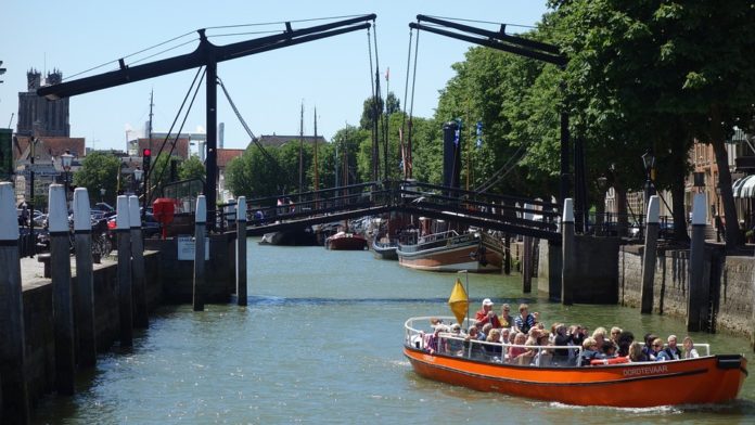 Twenty Four Webvertising BV _dordrecht-800335_960_720