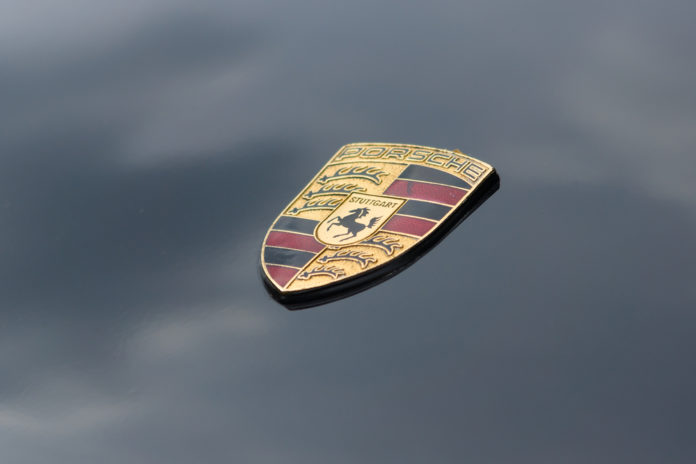 Porsche_ Sergey Kohl_REDACTIONEEL_shutterstock_139693147