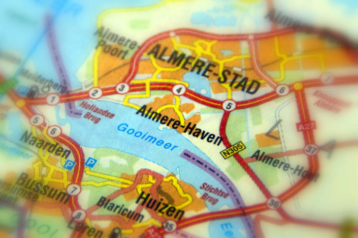 Almere Haven Gooimeer_Jarretera SLASH shutterstock_780668644