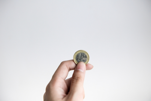 Euro_ Kunyakon Moonlapong_shutterstock_1086221279
