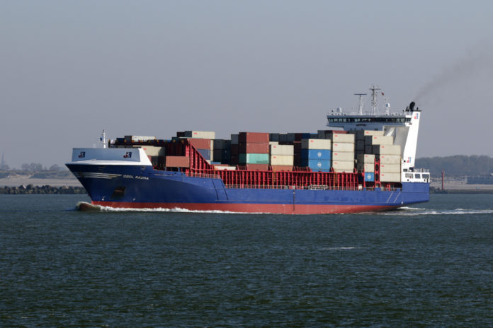 OOCL Rauma_MartinLueke SLASH shutterstock_1572175567