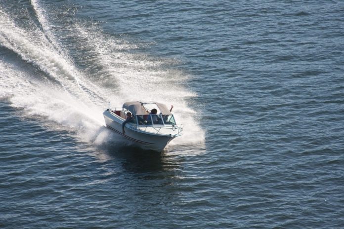 speedboat-271768_960_720_Geld punt NL