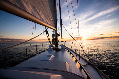 zeilen_zeilboot_ Alex Stemmer_shutterstock_1179429838