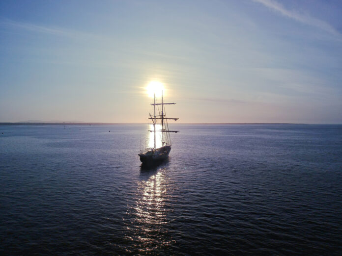 Tallship_Dans Destinations_ALLEENREDACTIONEE_shutterstock_1723800745
