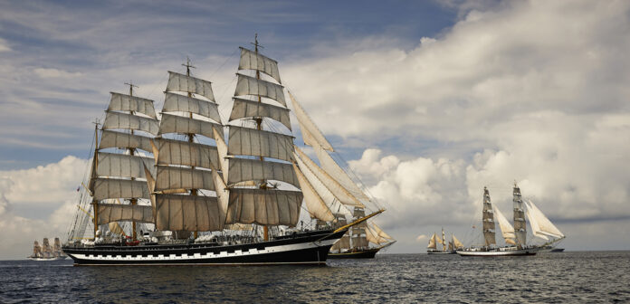TallShips_Alvov_shutterstock_217170526