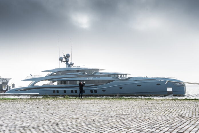 Royal Huisman 403 PHI departure from Vollenhove shipyard - photo by Tom van Oossanen DSC_4029