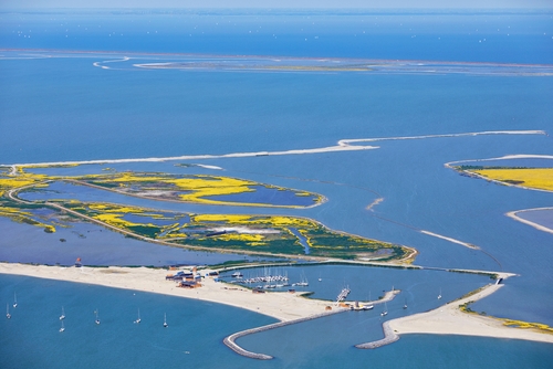 Miljoenenproject Marker Wadden verzakt in het water