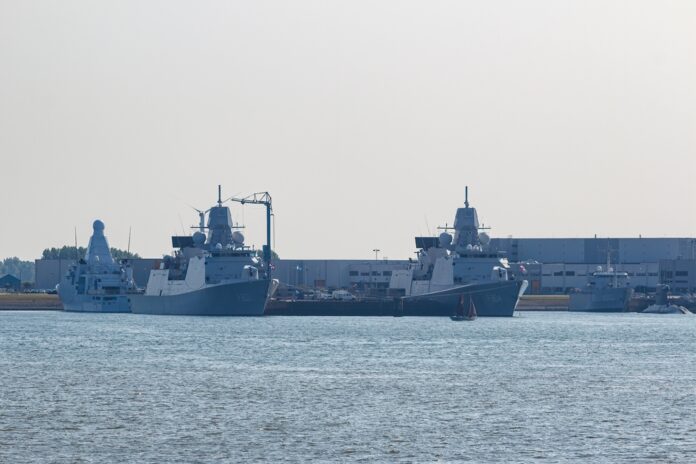 Den,Helder,,Netherlands,-,Sep,5,2013:,Royal,Dutch,Navy