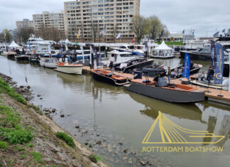 Foto Rotterdam Boat Show met logo