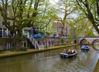 Varen op de Oudegracht